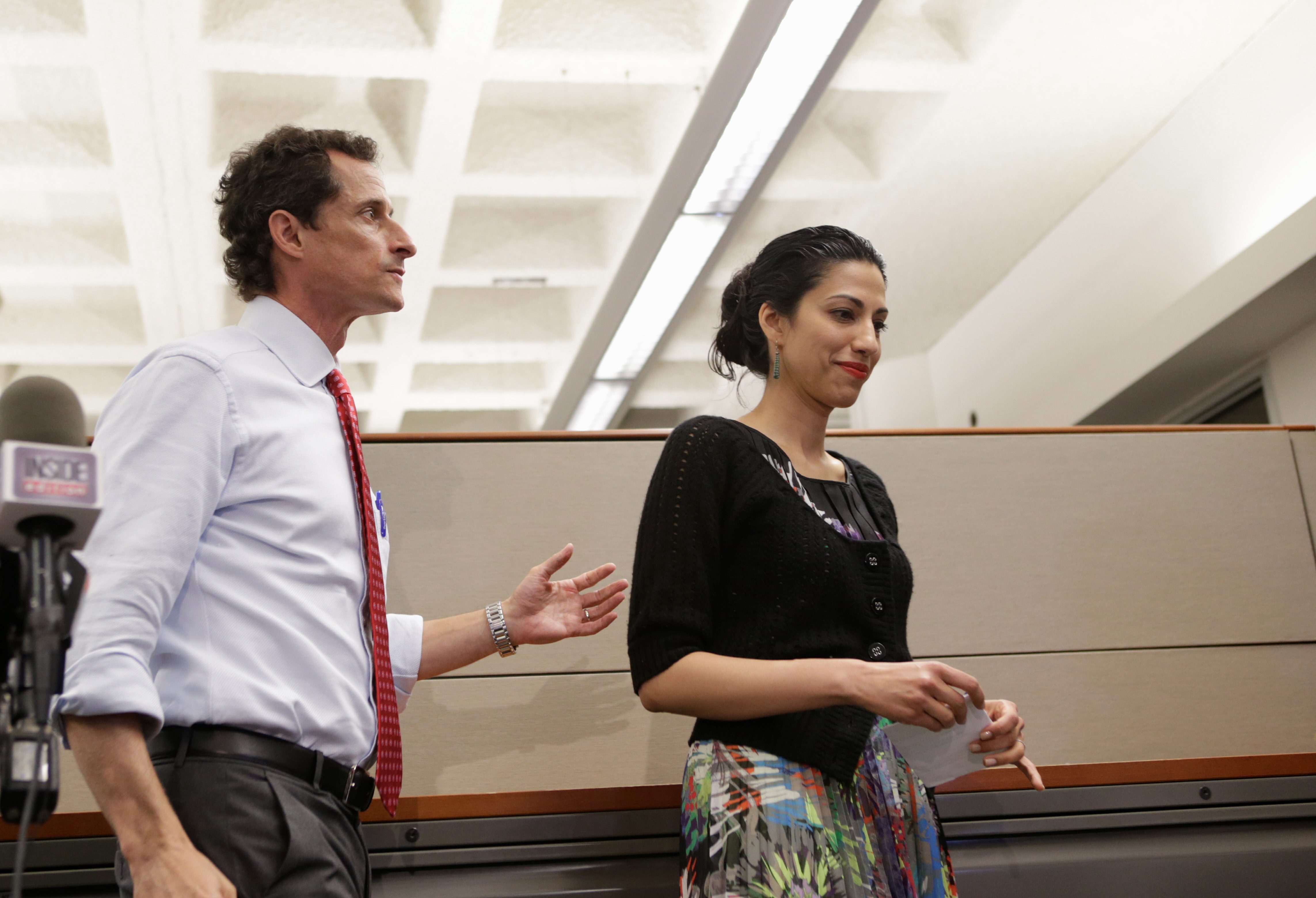 Mark Steyn: 'Occam's Weiner' dictates Hillary Clinton emails on laptop were 'insurance policy' - Washington Times