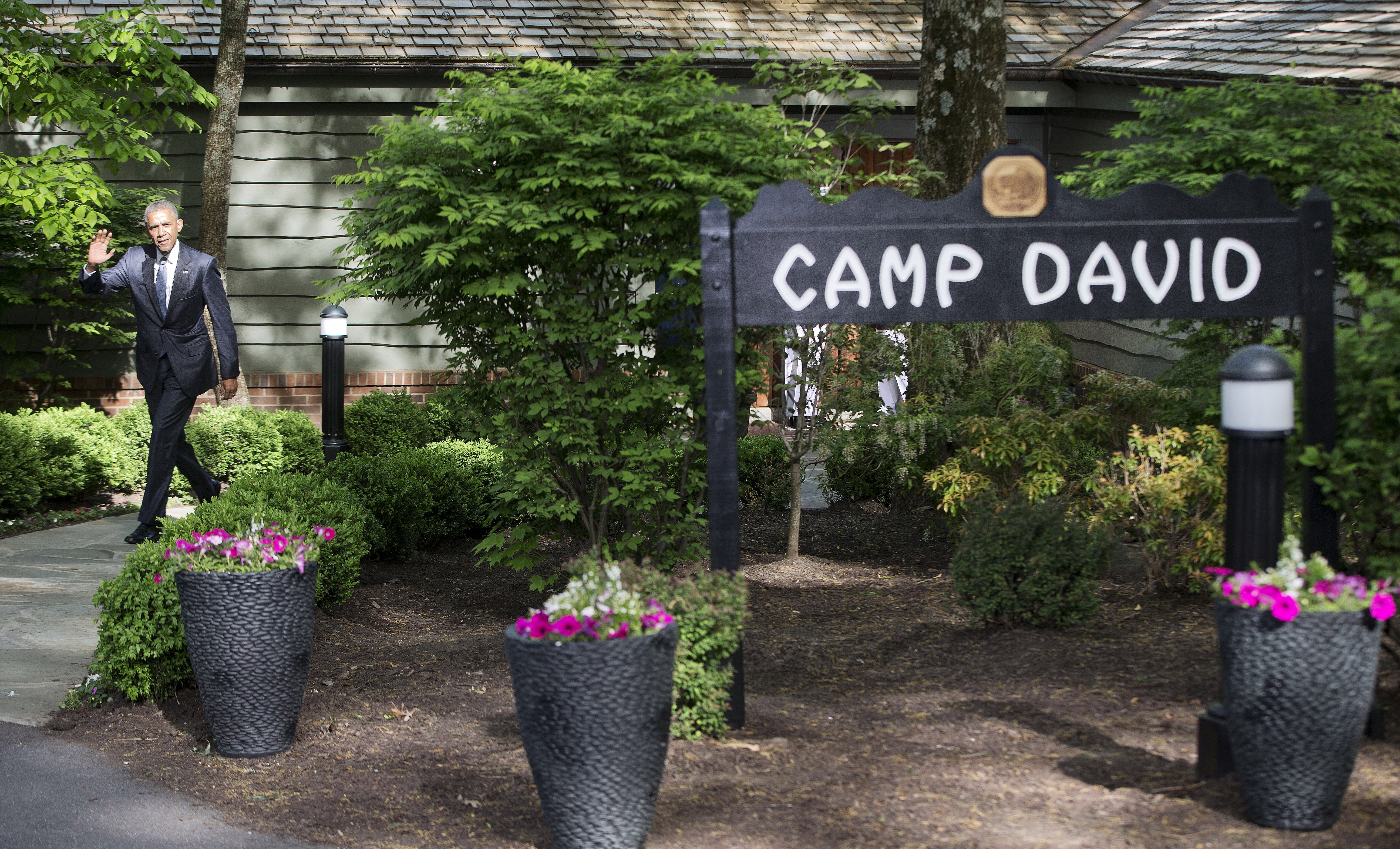 Camp David 'a perfect match' for Donald Trump after Obama snub